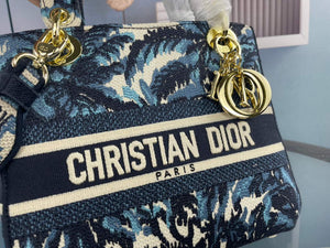 Dior M0565 Medium Lady D-Life Bag Blue Cupidon Embroidery - Default Title - View 4