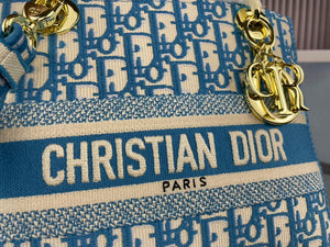 Dior M0565 Medium Lady D-Life Bag Oblique Jacquard Blue - Default Title - View 4