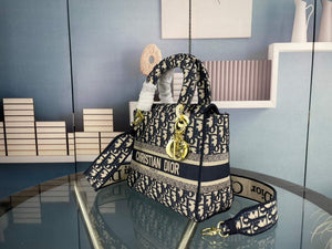 Dior M0565 Medium Lady D-Life Bag Oblique Jacquard Navy Blue - Default Title - View 2