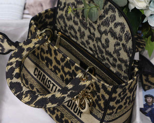 Dior M0565 Medium Lady D-Lite Bag Beige and Black Mizza Embroidery - Default Title - View 9