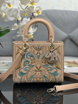 Dior M0565 Medium Lady D-Lite Bag Embroidery floral beads M1062 - Default Title - View 1