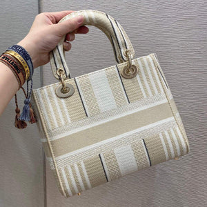 Dior M0565 Medium Lady D-lite Embroidery Bag - Default Title - View 6