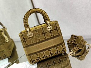 Dior M0565 Medium Lady D-lite Embroidery Bag - Default Title - View 4
