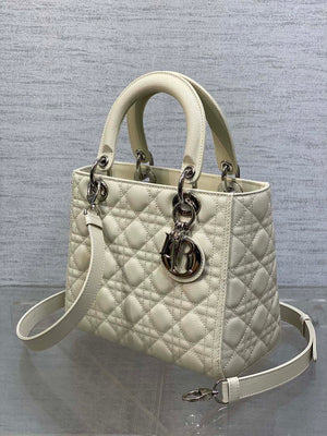 Dior M0565 Medium Lady Dior Bag Beige Grained Cannage Calfskin Silver - Default Title - View 2