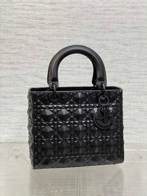 Dior M0565 Medium Lady Dior Bag Black Cannage Calfskin with Diamond Motif - Medium 24cm - View 3