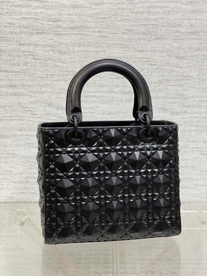 Dior M0565 Medium Lady Dior Bag Black Cannage Calfskin with Diamond Motif - Medium 24cm - View 6