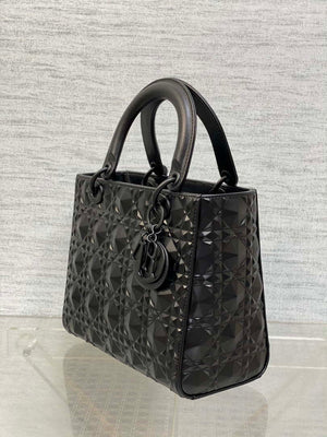 Dior M0565 Medium Lady Dior Bag Black Cannage Calfskin with Diamond Motif - Medium 24cm - View 7