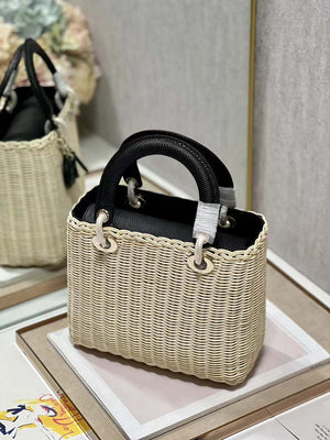 Dior M0565 Medium Lady Dior Bag Natural Wicker With Black Snake - Default Title - View 7