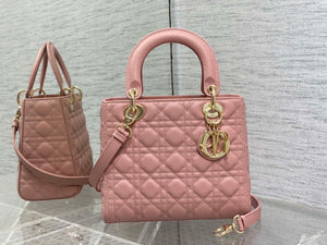 Dior M0565 Medium Lady Dior Bag Pink Grained Cannage Calfskin Gold - Default Title - View 1