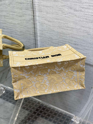 Dior M1265 Small Book Tote Embroidery with 3D Macram¨¦ Effect M9622 - Default Title - View 7