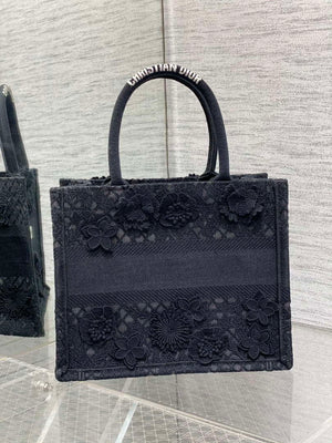 Dior M1265 Small Book Tote Embroidery with 3D Macram¨¦ Effect M9623 - Default Title - View 4