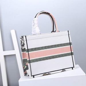 Dior M1286 Dior Book Tote Coeur En Fleurs Bag - luxibagsmall