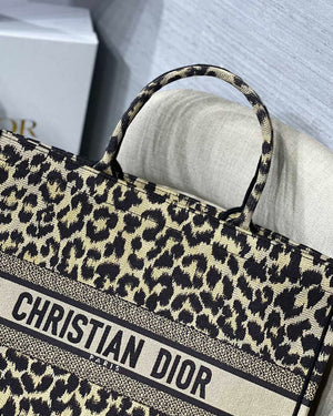 Dior M1286 Large Book Tote Beige Mizza Multicolor Embroidery - Default Title - View 4