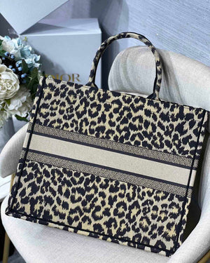 Dior M1286 Large Book Tote Beige Mizza Multicolor Embroidery - Default Title - View 6