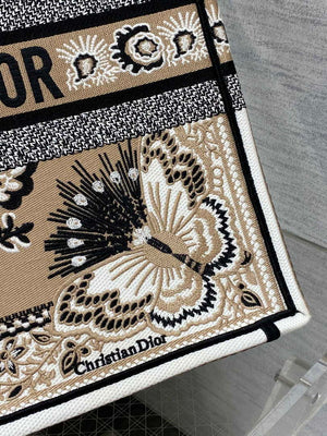 Dior M1286 Large Book Tote Butterfly Bandana Embroidery M106 - Default Title - View 3