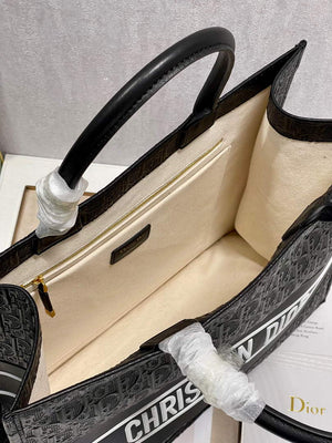 Dior M1286 Large Book Tote Black Perforated and Embossed Oblique Calfskin - Default Title - View 8