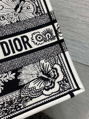 Dior M1296 Book Tote Medium Black and White Butterfly Bandana Embroidery M093 - Default Title - View 3