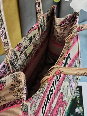 Dior M1296 Medium Dioriviera Book Tote Raffia with Candy Pink Toile de Jouy Sauvage M0100 - Default Title - View 9
