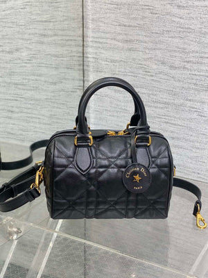 Dior M1364 Dior Groove 20 Bag Black Macrocannage Calfskin - Default Title - View 1