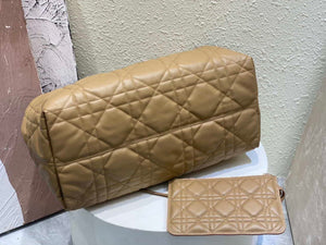 Dior M2820 Large Dior Toujours Bag Apricot Macrocannage Calfskin - Default Title - View 6