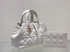 Dior M2821 Medium Dior Toujours Bag White Macrocannage Calfskin - Default Title - View 4