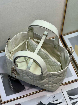 Dior M2822 Small Dior Toujours Bag White Macrocannage Calfskin - Default Title - View 9