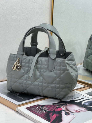 Dior M2822 Small Dior Toujours Bag Blue Macrocannage Calfskin - Default Title - View 2