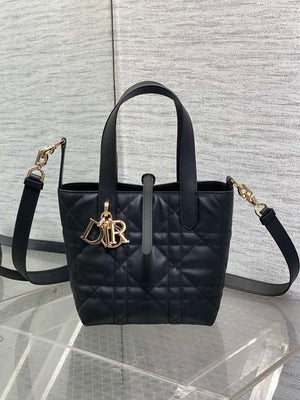 Dior M2835 Small Dior Toujours Vertical Tote Bag Black Macrocannage Calfskin - Default Title - View 6
