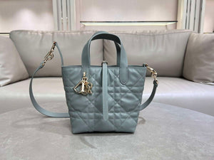 Dior M2835 Small Dior Toujours Vertical Tote Bag Blue Macrocannage Calfskin - Default Title - View 1