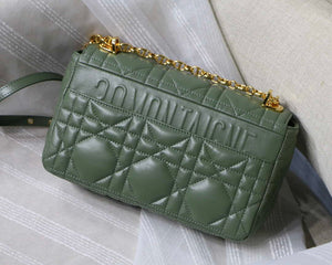 Dior M9242 Medium Quilted Macrocannage Calfskin Green - Default Title - View 5