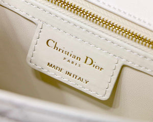 Dior M9242 Medium Quilted Macrocannage Calfskin White - Default Title - View 9