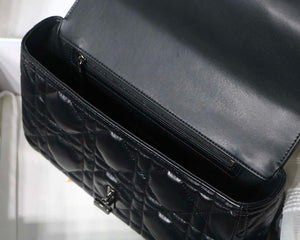 Dior M9243 Large Quilted Macrocannage Calfskin Black - Default Title - View 8
