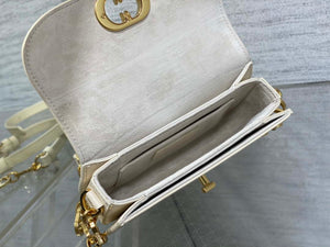 Dior S2350 30 Montaigne Avenue Double Carry East-West Mini Bag White Ribbed Calfskin - Default Title - View 8