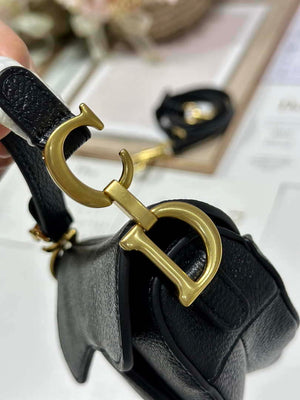 Dior S5685 Micro Saddle Bag With Strap Scarlet Black Goatskin - Default Title - View 7