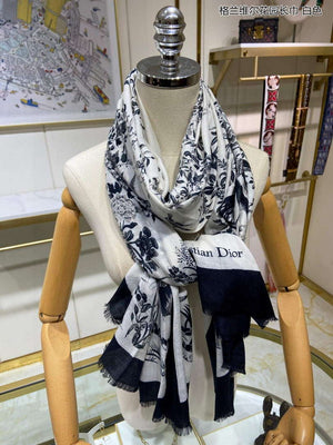 Dior Scarves Designer Scarf D63290 - Default Title - View 1