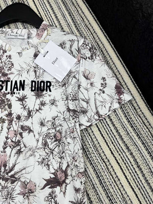 Dior Women's T-shirt Fashion Clothing D82619 - S - View 3