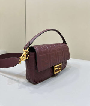 Fendi 8BR600 Baguette Medium leather 0135M bag Wine Red - Default Title - View 7