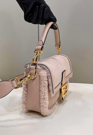 Fendi 8BR600 Baguette Medium Re-Edition bag in sheepskin Pink - Default Title - View 3