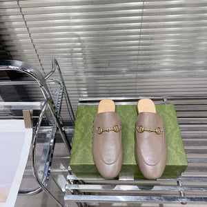 Gucci 423513 Women's Princetown Leather Slipper G53191 - Euro 34=US 3 - View 2