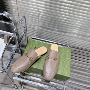 Gucci 423513 Women's Princetown Leather Slipper G53191 - Euro 34=US 3 - View 1