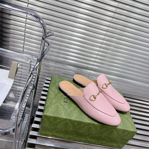 Gucci 423513 Women's Princetown Leather Slipper G53192 - Euro 34=US 3 - View 3