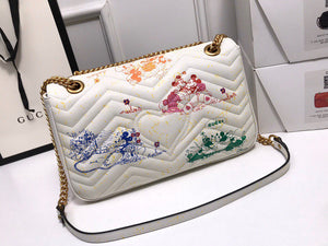 Gucci 443496 GG Marmont Medium Matelass¨¦ Shoulder Bag White and printer - luxibagsmall