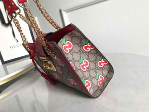 Gucci 498156 Padlock small GG Shoulder Bag Red - luxibagsmall