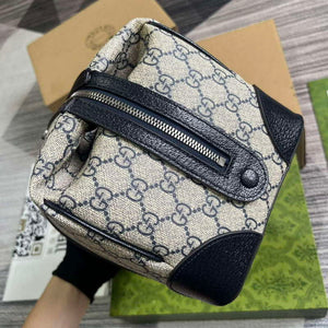 Gucci 739391 Gucci Savoy Toiletry Case Blue - Default Title - View 6