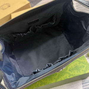 Gucci 739391 Gucci Savoy Toiletry Case Blue - Default Title - View 9