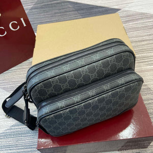 Gucci 821160 GG Emblem medium crossbody bag Black - Default Title - View 4