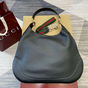 Gucci 815924 Gucci B Medium Shoulder Bag Black - Default Title - View 2