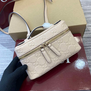 Gucci 815949 GG Emblem super mini bag Beige - Default Title - View 5