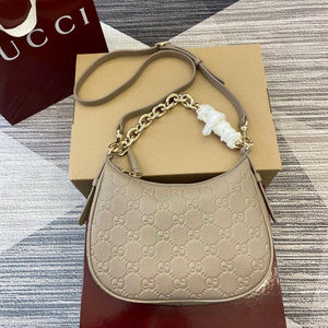 Gucci 820453 GG Emblem Medium Shoulder bag Apricot - Default Title - View 1