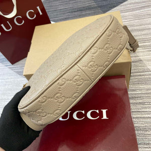 Gucci 820453 GG Emblem Medium Shoulder bag Apricot - Default Title - View 7